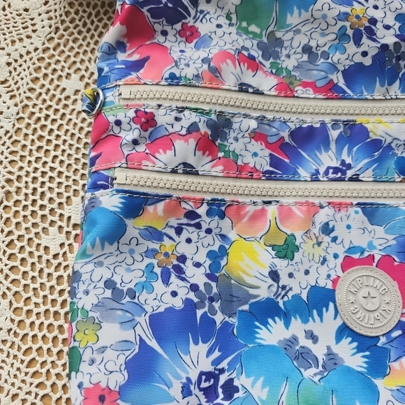 Kipling Alvar Crossbody Indigo/Bloom 4 Zipper - Picture 3 of 11